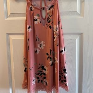 Torrid pink floral goddess tank like new size 00